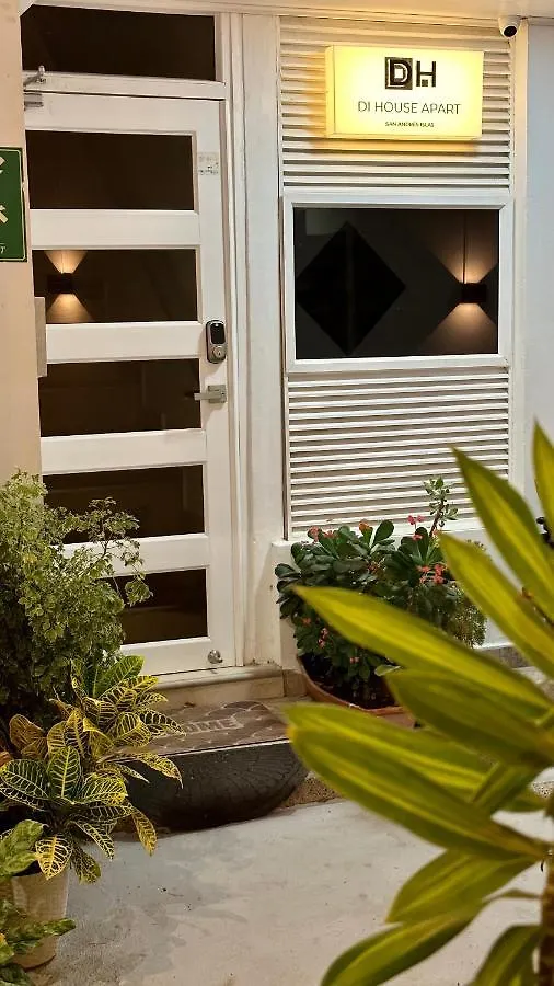 Di House Apart - Habitaciones Privadas En San Andres Islas Apartment